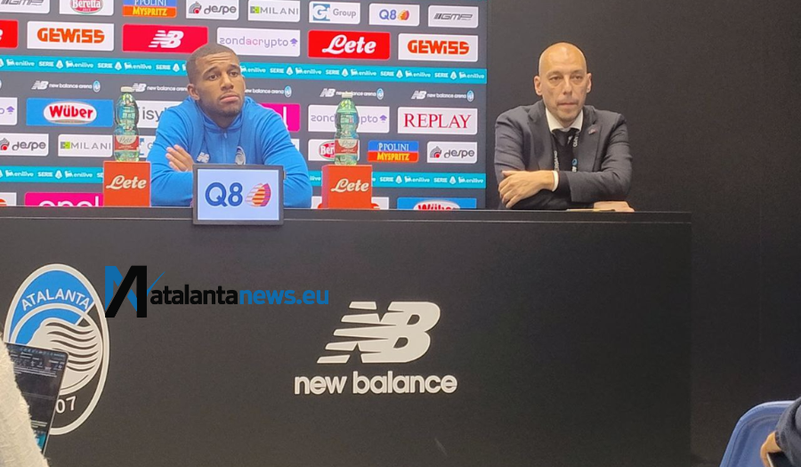 Hien in conferenza stampa